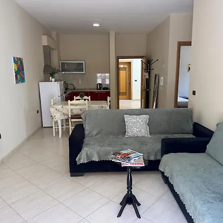 Comfort Lungomare Apartment *