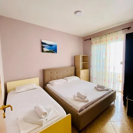 Comfort Lungomare Apartment *