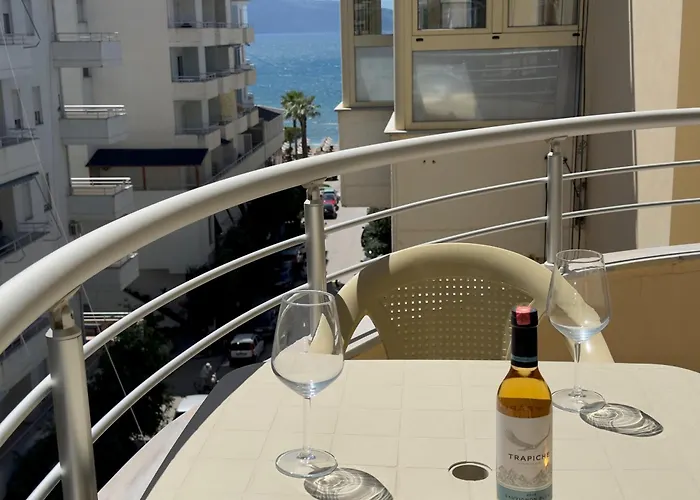 アパート Comfort Lungomare Vlorë